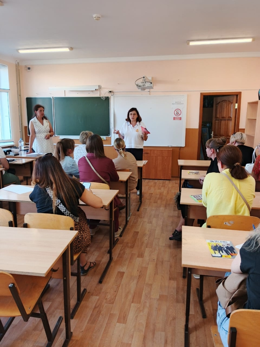 Летняя  встреча в ГБОУ СОШ № 32