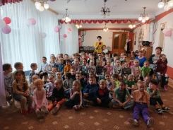 &laquo;Изучение боевой формы пожарного&raquo; &ndash; занятие, перешедшее в конкурс.