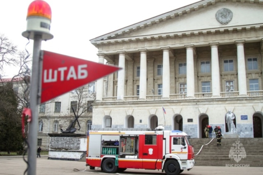 СРО ВДПО приняли участие в ликвидации условного пожара на территории СевГУ.